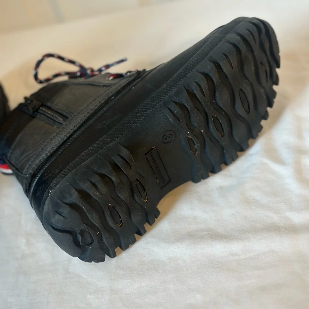Tommy Hilfiger Kids' Black Waterproof Ankle Boots size 3